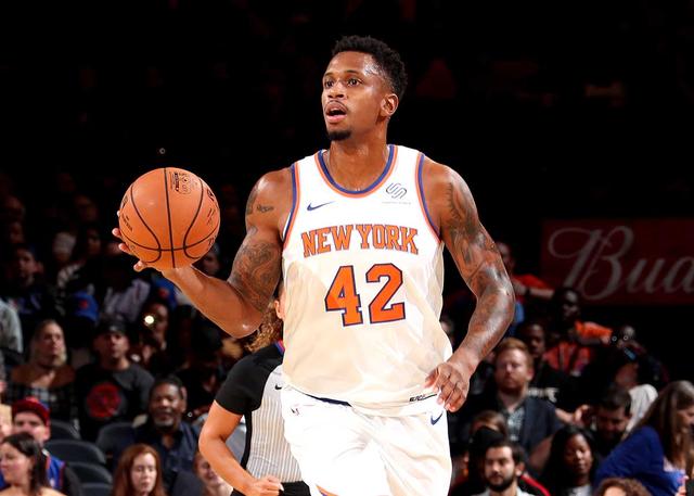 中场的对决 中场的对决